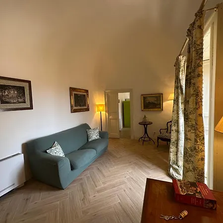 Crociferi 30 Attico Esclusivo