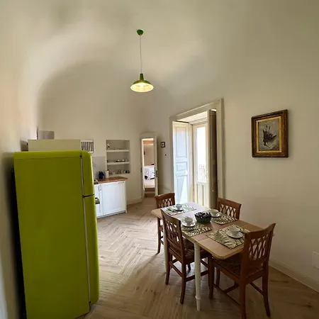 Crociferi 30 Attico Esclusivo Apartment *